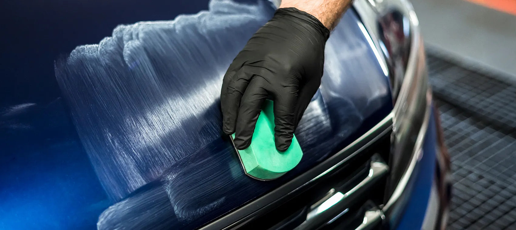 What to do before waxing a car? Step 0: decontamination